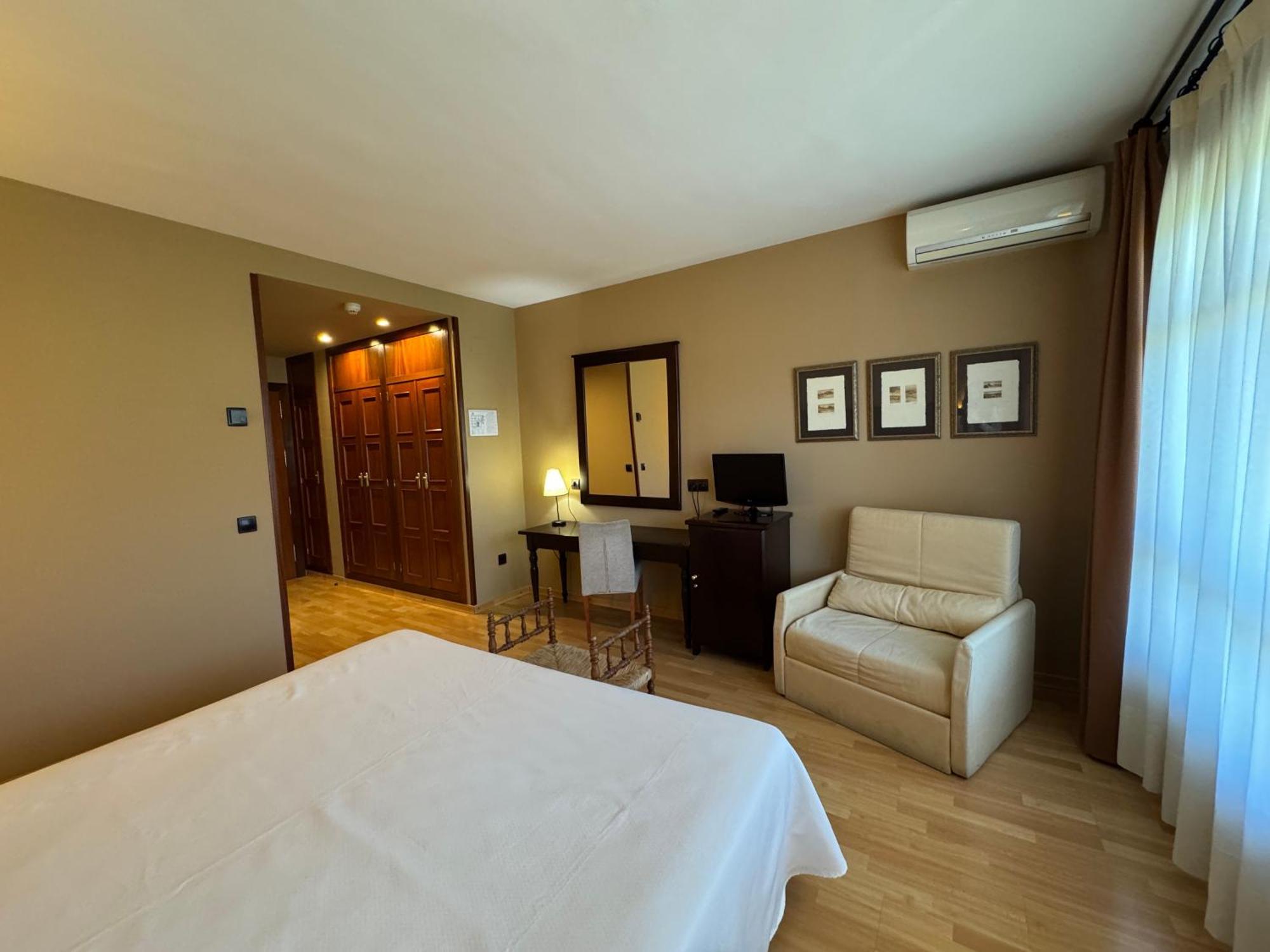 Hotel Cotiella Campo  Dış mekan fotoğraf