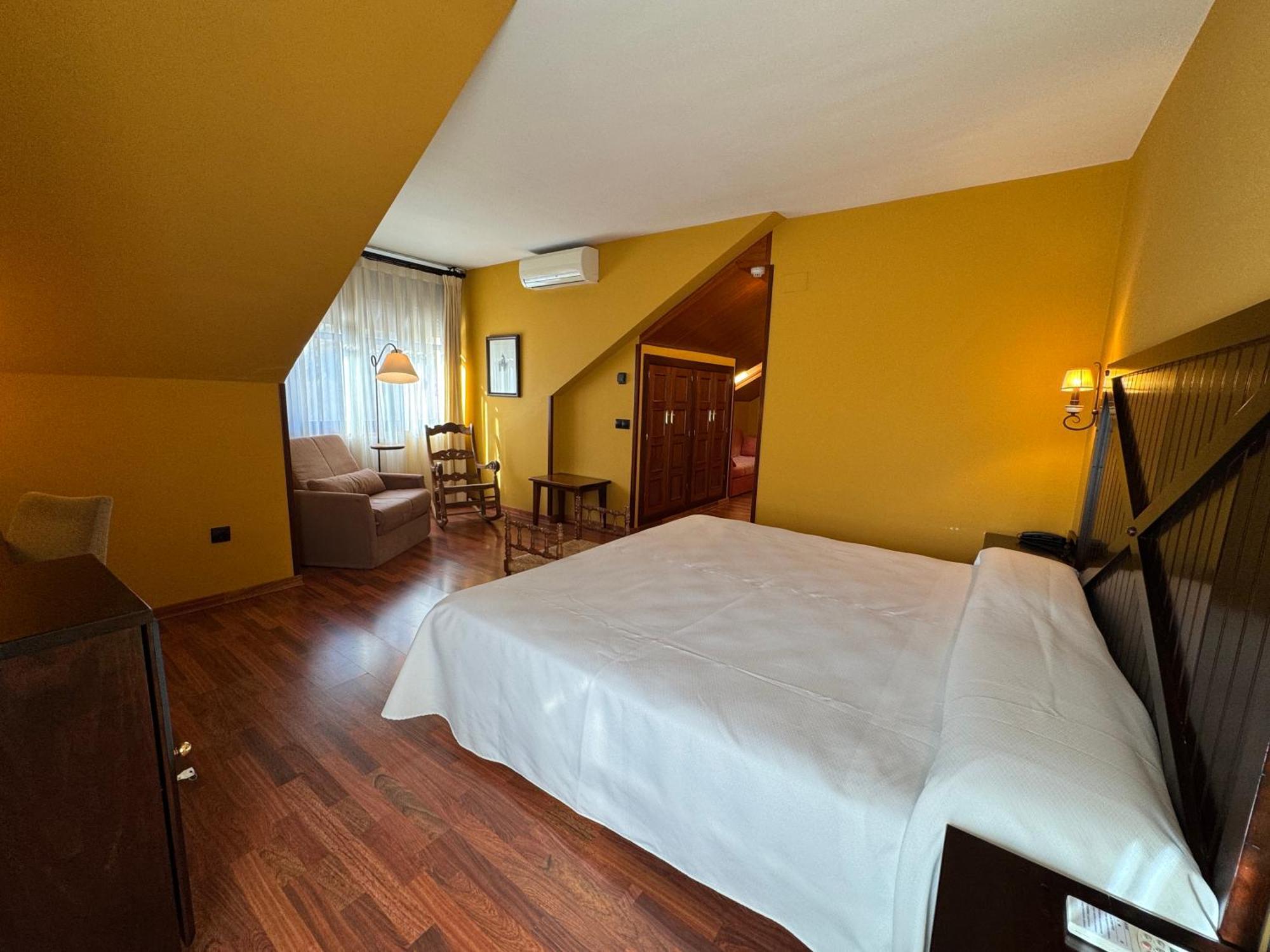 Hotel Cotiella Campo  Dış mekan fotoğraf
