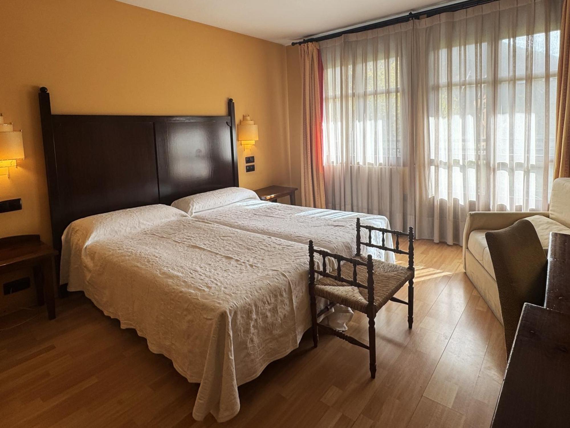 Hotel Cotiella Campo  Dış mekan fotoğraf