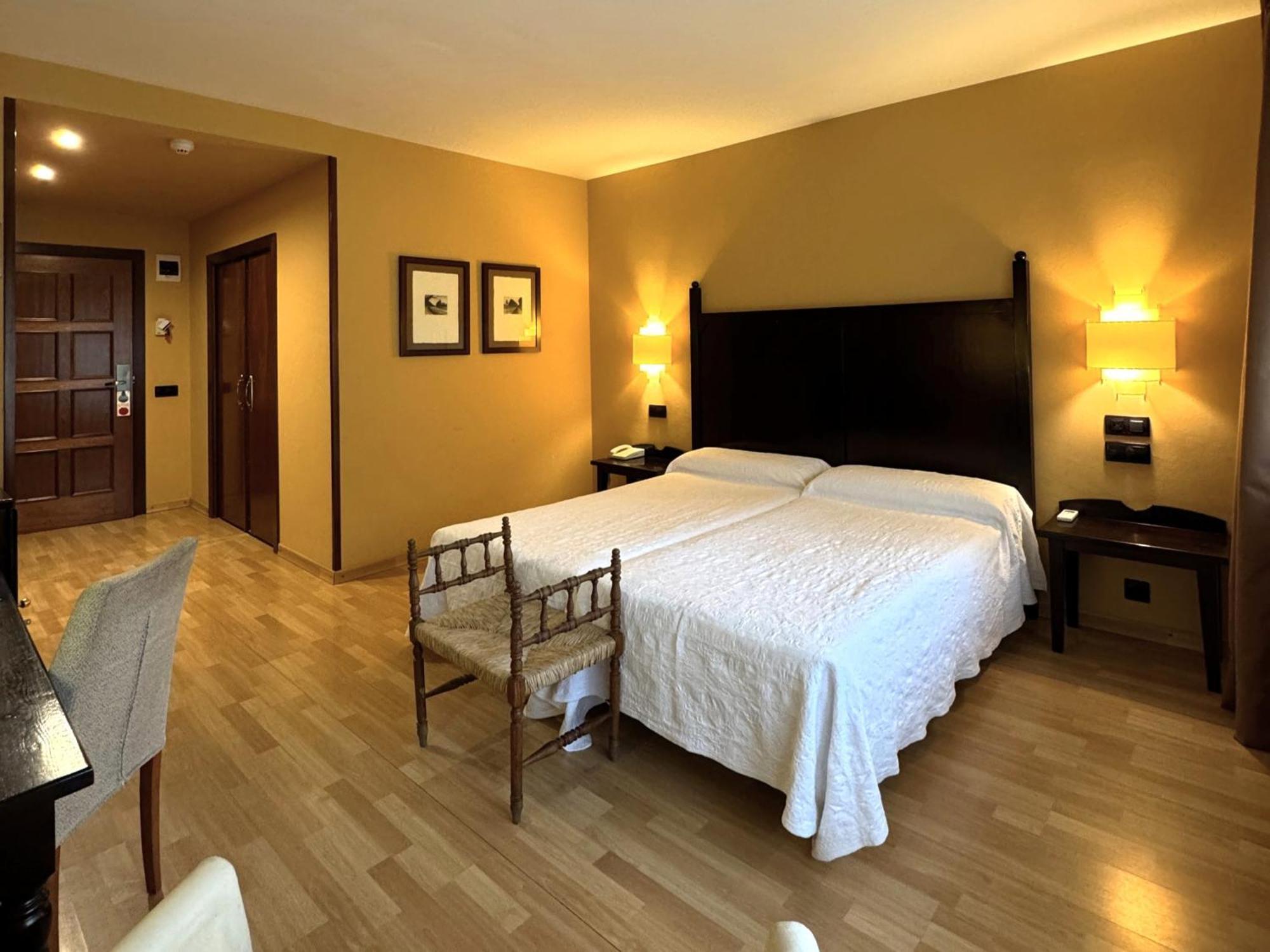 Hotel Cotiella Campo  Dış mekan fotoğraf